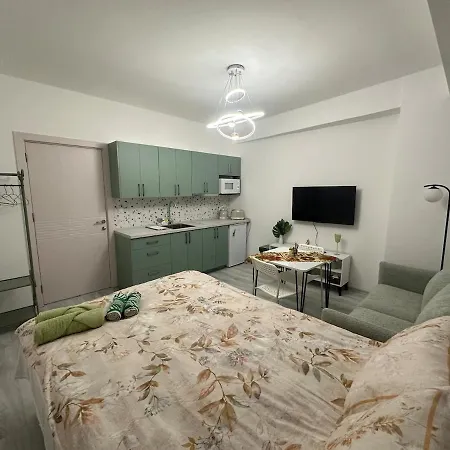 4 Leaf Clover Apartment *