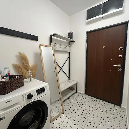 4 Leaf Clover Apartment